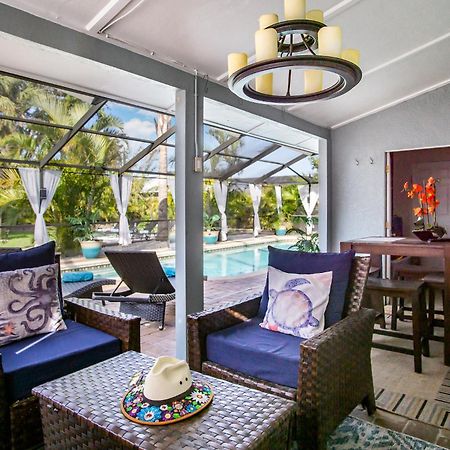 Luxury Zen Den With Heated Pool Just Off Siesta Key Lägenhet Sarasota Exteriör bild