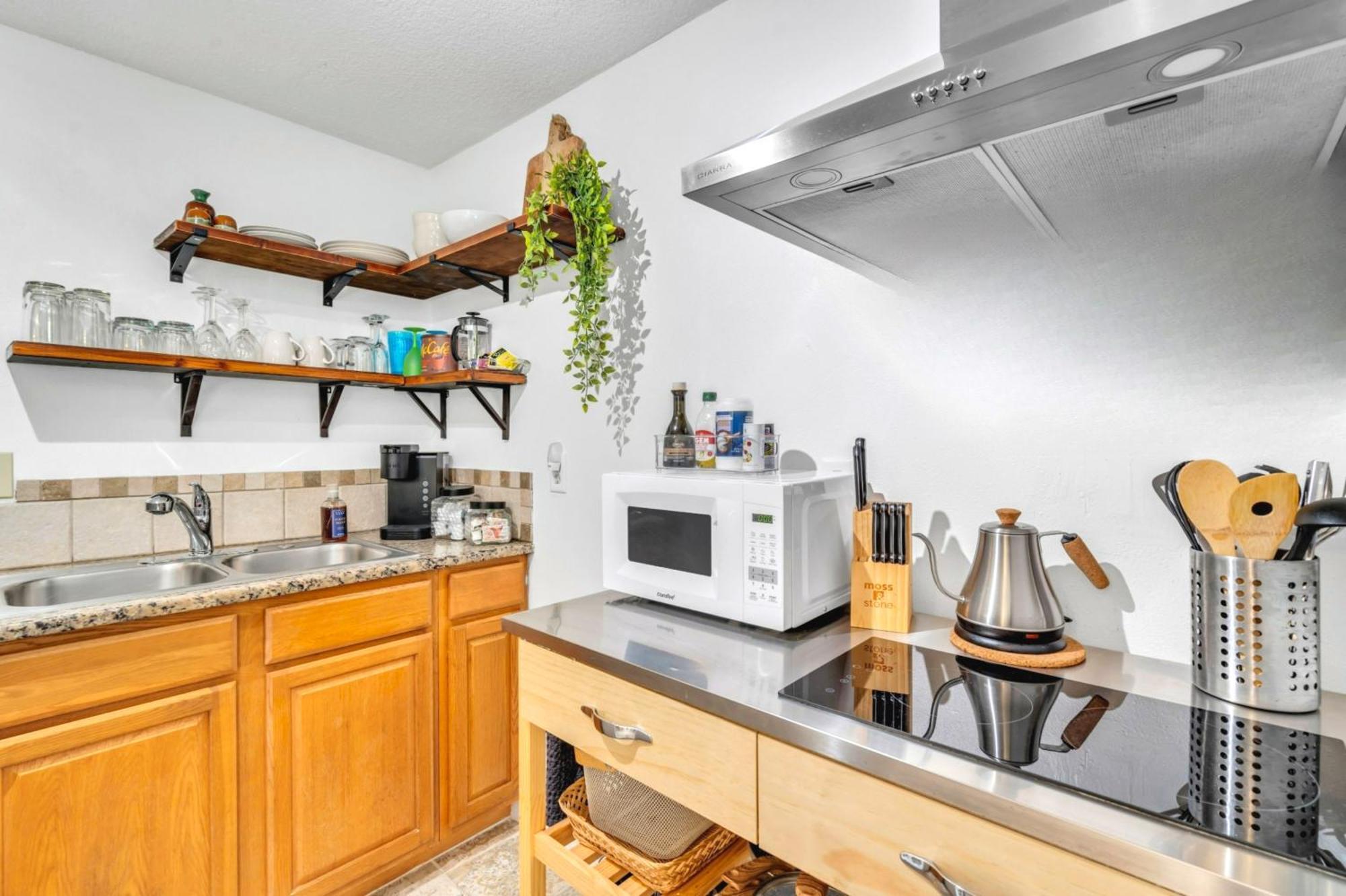 Luxury Zen Den With Heated Pool Just Off Siesta Key Lägenhet Sarasota Exteriör bild