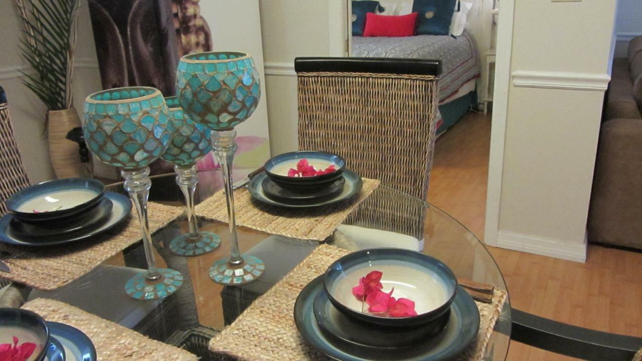 Luxury Zen Den With Heated Pool Just Off Siesta Key Lägenhet Sarasota Exteriör bild